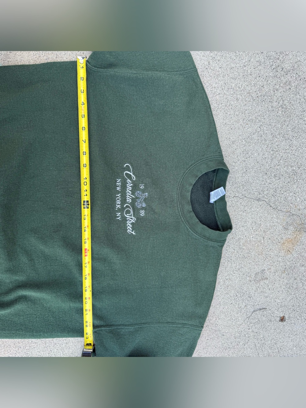 Taylor Swift Cornelia Street Forest Green Embroidered Sweatshirt Size Large - Picture 3 of 6